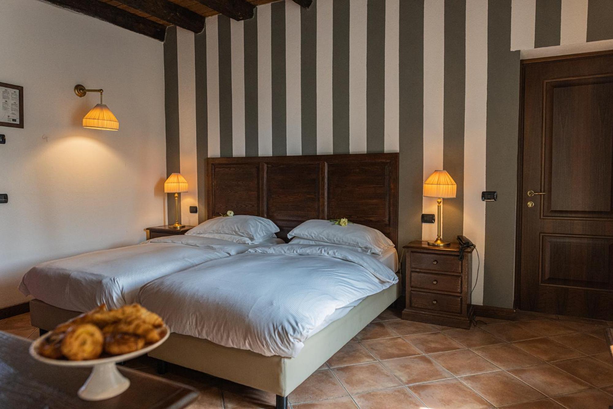 Al Castello Resort Sillavengo المظهر الخارجي الصورة