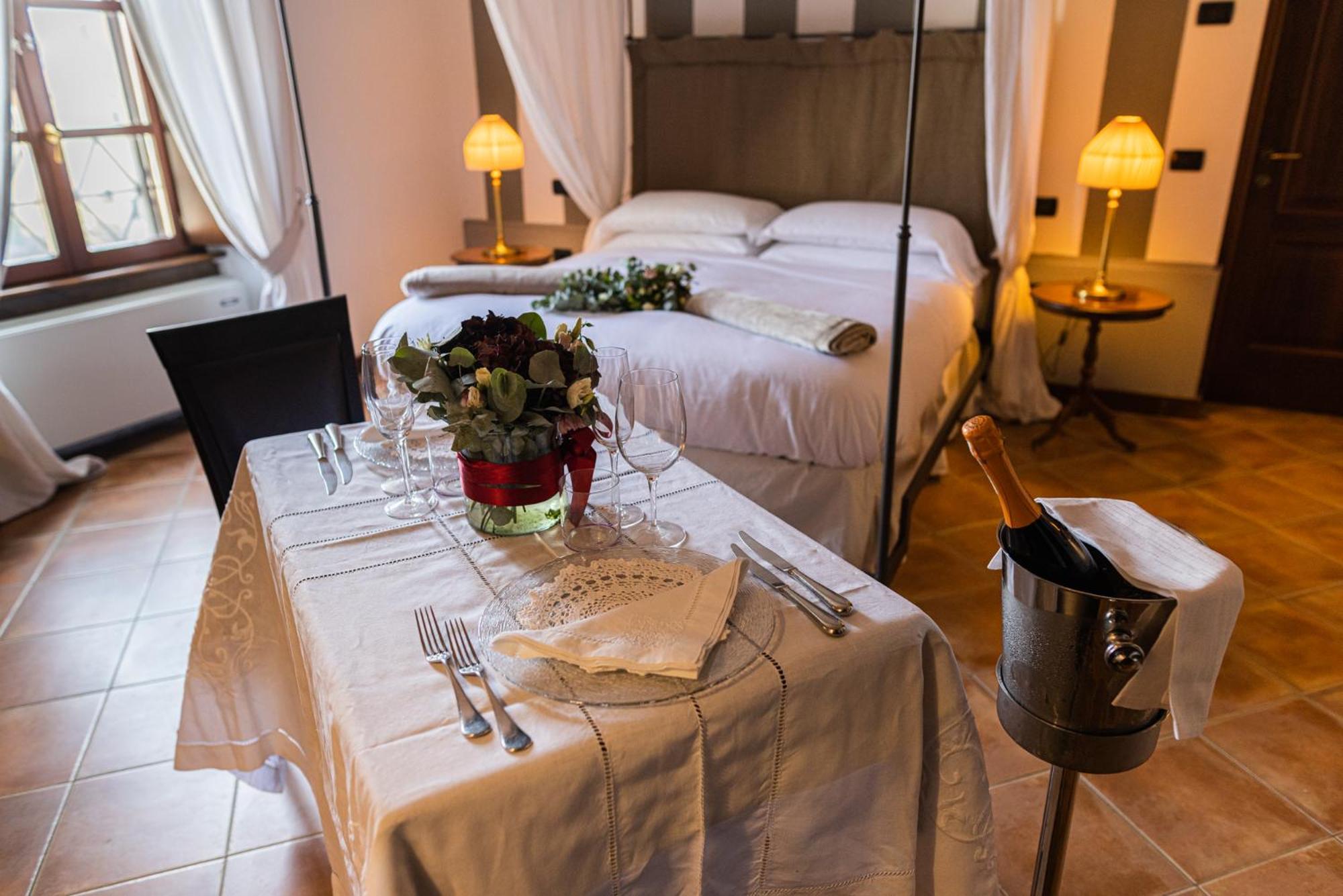 Al Castello Resort Sillavengo المظهر الخارجي الصورة
